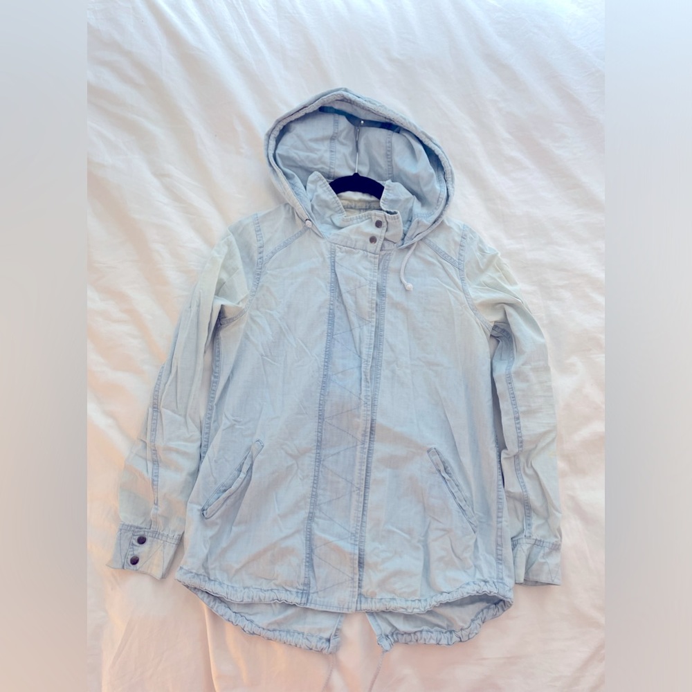 Unique very light Jean jacket by Jack. Size: Small
